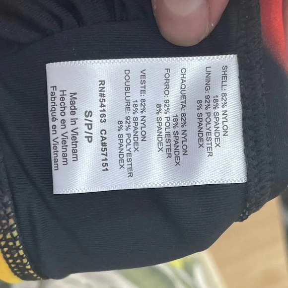 Calvin Klein Women's Standard Bra Top with Removable Soft Cups - Picture 12 of 14